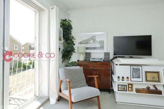22, Cheviot Court, Broadstairs photo 4