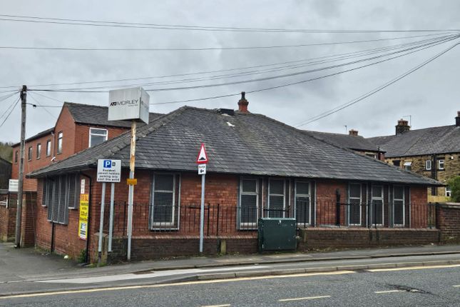 Office to let in Bradford Road, Stanningley, Leeds
