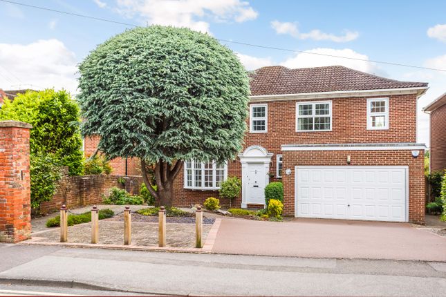 Thumbnail Detached house for sale in Old Bath Road, Newbury