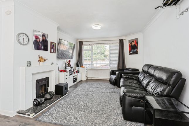 12, Grove Road, BURGESS HILL photo 4