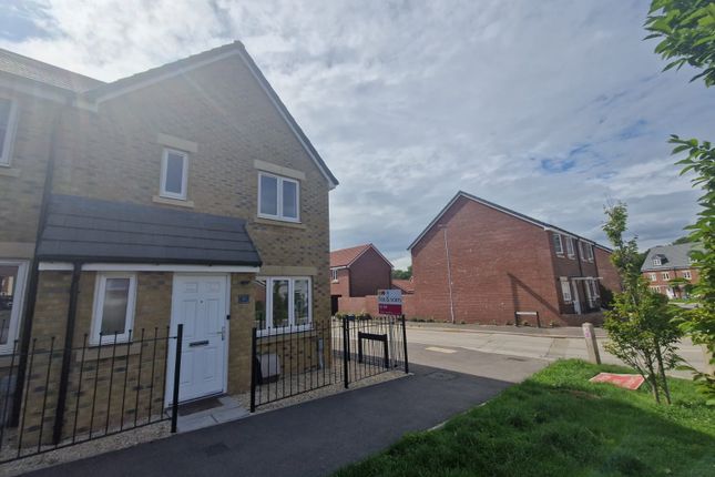 Thumbnail Property to rent in Kingfisher Drive, Houndstone, Yeovil