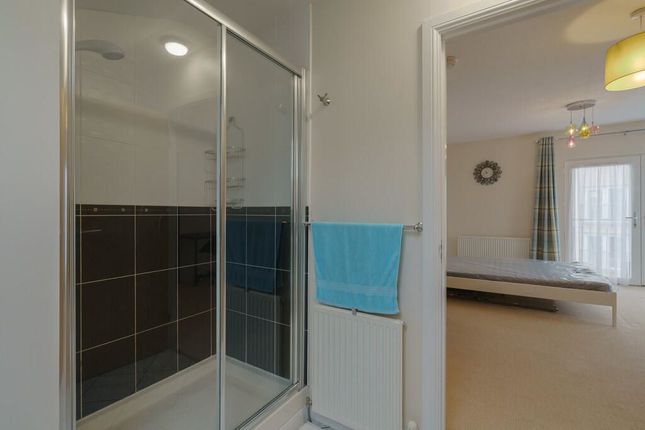 120, Shaw Crescent, Aberdeen photo 5