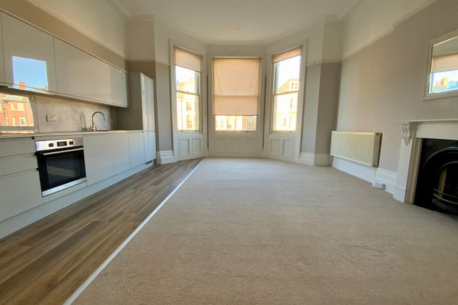 Thumbnail Flat to rent in Third Avenue, Hove