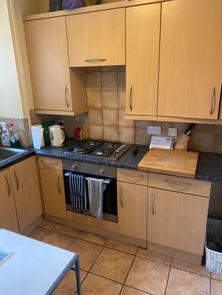Room to rent in Charles Square Estate, London