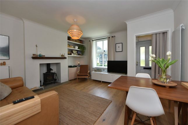 8, Jacksons Edge Road, Stockport photo 3