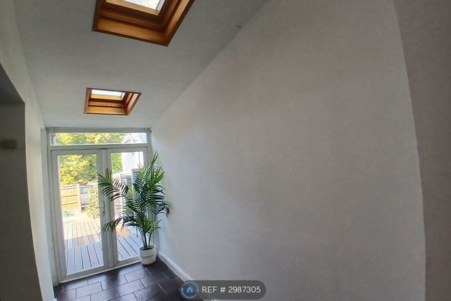 Clarence Road, Grays photo 2