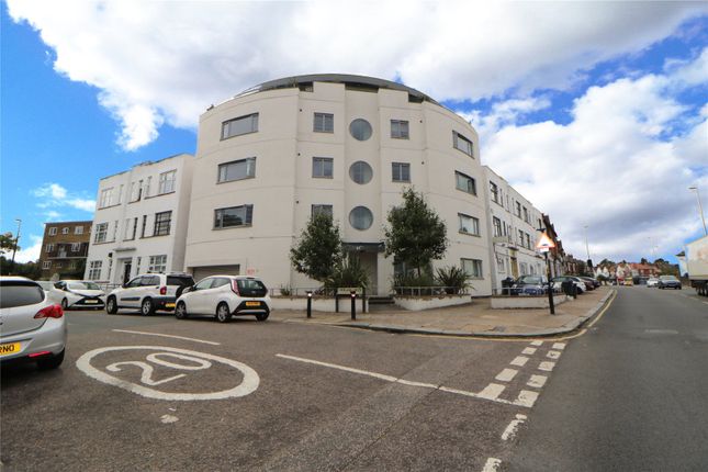 Thumbnail Flat for sale in Catford Hill, Catford, London