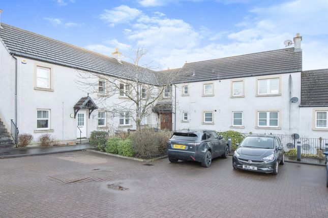 Thumbnail Flat for sale in Mallots View, Newton Mearns, Glasgow