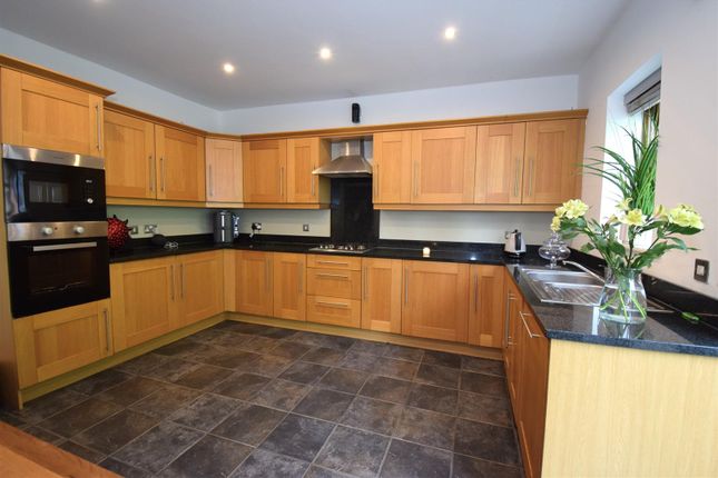 4, West Park View, South Shields photo 4