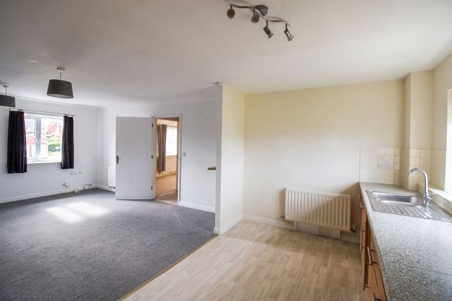 22, Beaulieu Drive, Stone Cross photo 2