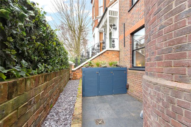 Terraced house for sale in Kemplay Road, London