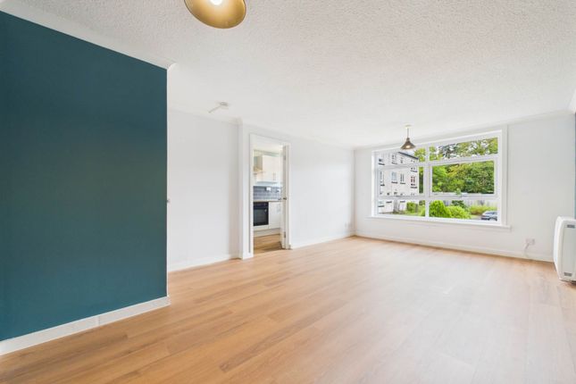 16a, Buchanan Drive, Glasgow photo 4