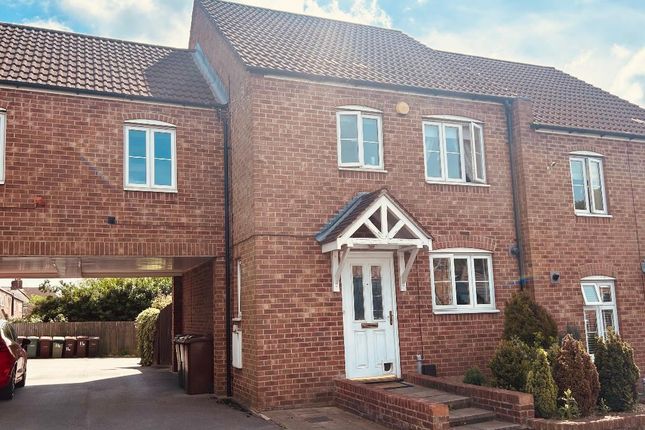 Thumbnail Semi-detached house for sale in Lake View, Pontefract