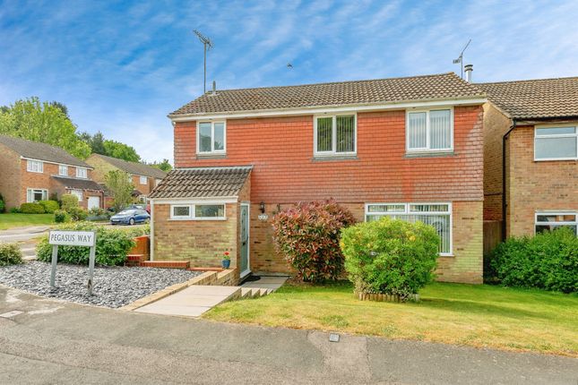 3-bed detached on 1, Pegasus Way, East Grinstead, £525,000