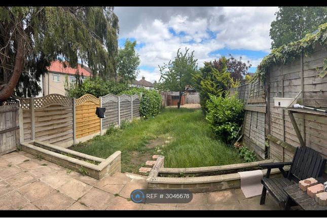The Glade, Croydon photo 5