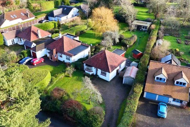 3-bed house on 54, Scatterdells Lane, Kings Langley, £750,000