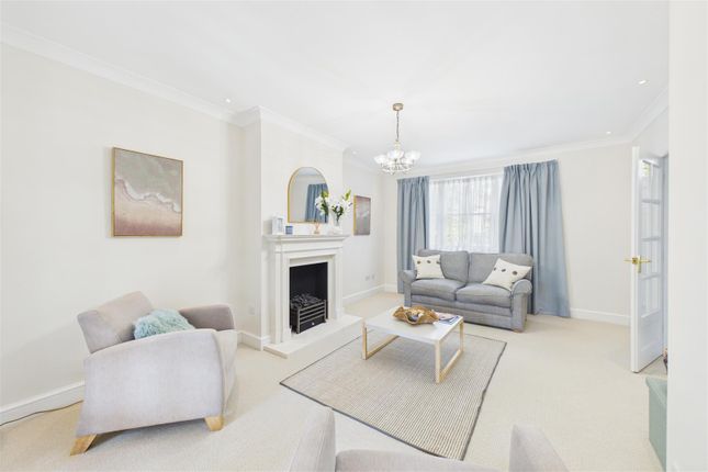 14, Priory Road, Chichester photo 4