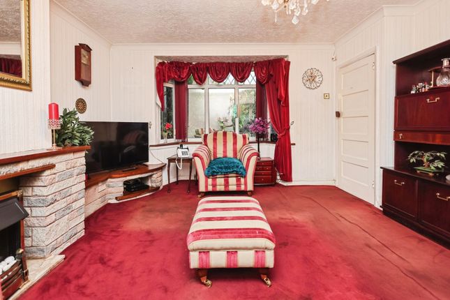 75, Ellerton Road, West Midlands photo 4