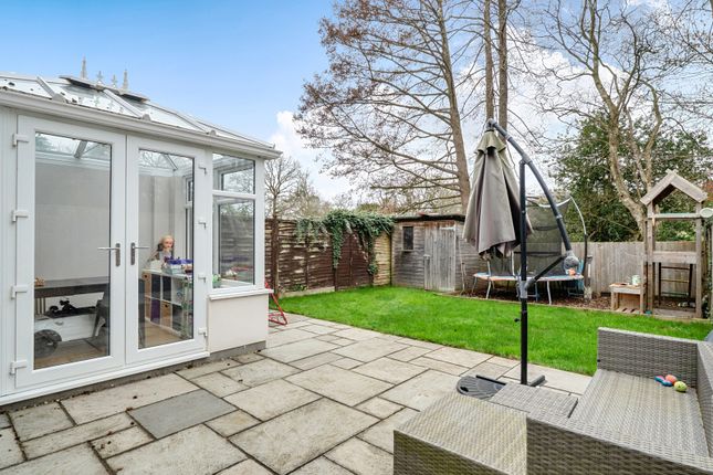 107, Vine Road, Slough photo 4