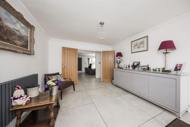 95, Hever Avenue, Sevenoaks photo 3