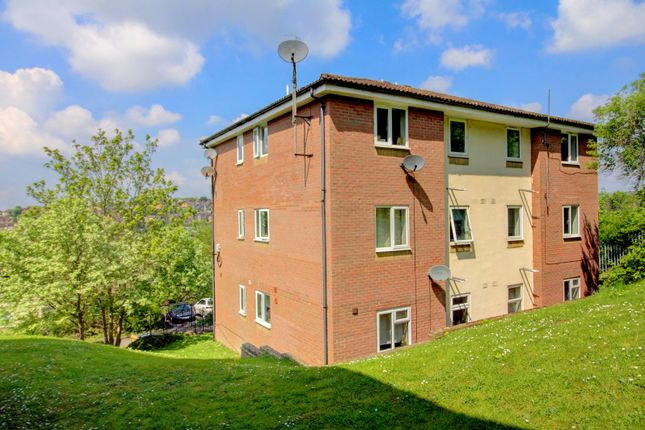 Flat for sale in Lingfield Close, High Wycombe