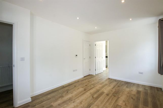The Mulberry, Plot 3, Discovery Close, Braintree photo 5