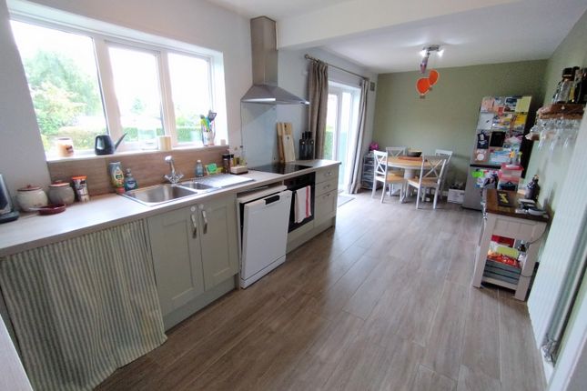 35, Higher Ash  Road, Stoke On Trent photo 3