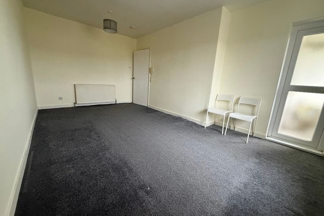Whitacres Path, South Nitshill, Glasgow, G53 7LN, Glasgow photo 5
