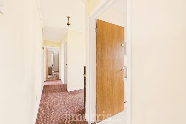 Maes Mieri, Caemorgan Road, Cardigan photo 4