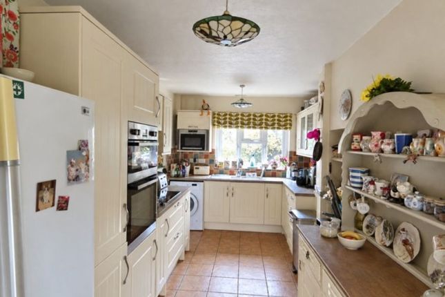 Beechfield, SALISBURY photo 2