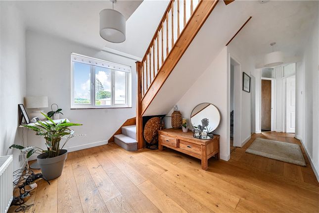 2, Rowden Close, Romsey photo 5