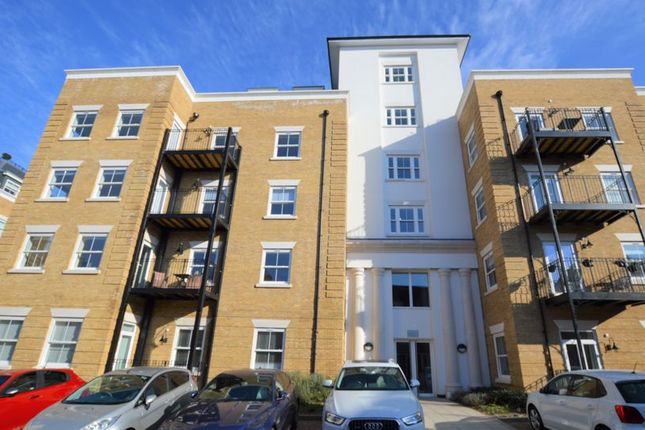 Thumbnail Flat to rent in Sovereign Place, Tunbridge Wells