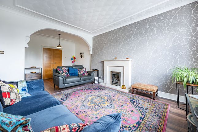 16 Ettrick Crescent, Rutherglen, Glasgow photo 3