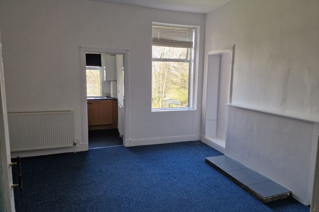 Flat C, 136, Bonnyton Road, Kilmarnock photo 3