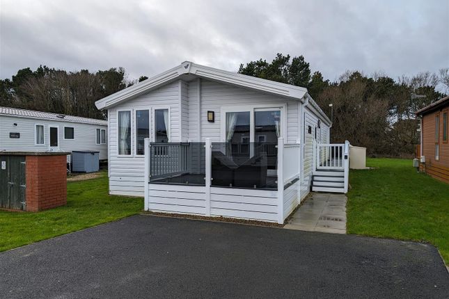 Mobile/park home for sale in Finch, Park Dean Resorts, Cayton Bay