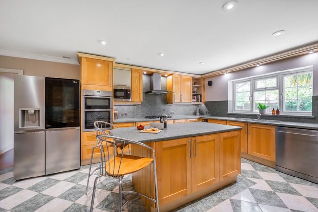 5 Orchard Chase, Reading photo 3