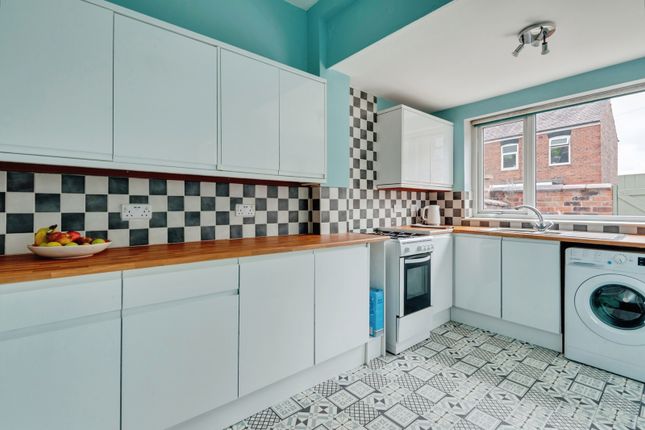 15, Cronton Avenue, Prescot photo 3