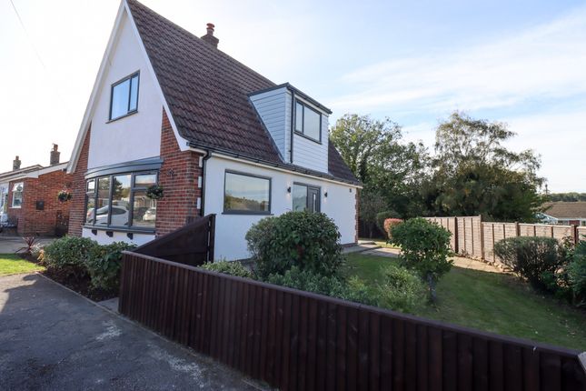 3-bed detached on Strickland Road, Filey, £265,000