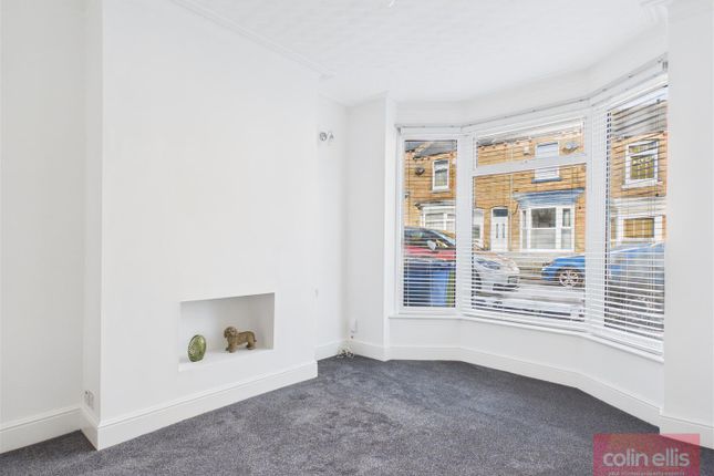 55, Highfield, Scarborough photo 2