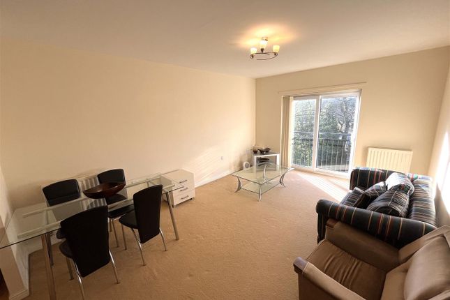 40 Elizabeth House, Scholars Court, Stoke-On-Trent photo 3