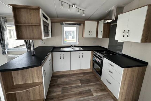 41, Maustin Park, Nr. Wetherby photo 3