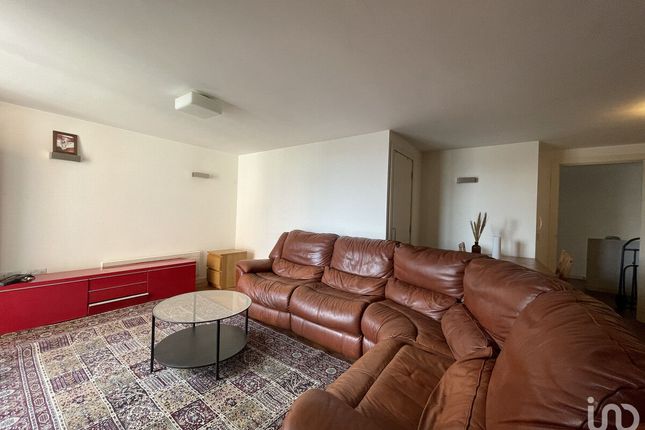 Flat to rent in Electric Wharf, Coventry