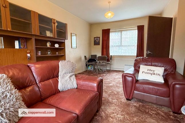 60, Gladstone St, Bacup photo 2