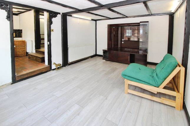 Wandle Cottage, 284, London Road, Wallington photo 5