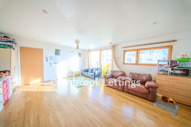 Flat 217 Schrier, Ropeworks, Barking photo 2
