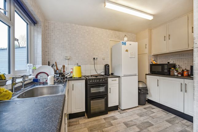 Terraced house to rent in Wales Street, Winchester