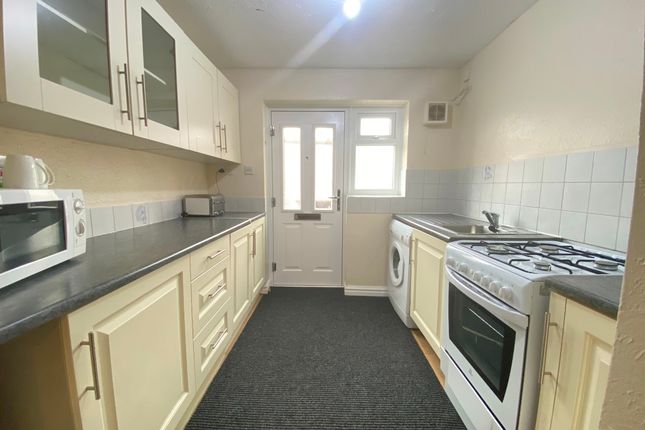 Flat 22A New Bank Road,, Blackburn photo 4