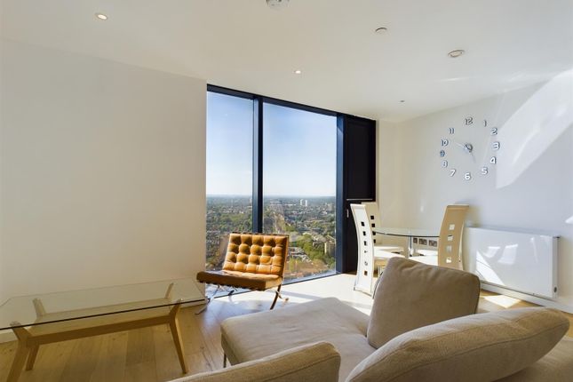Thumbnail Flat for sale in The Strata, 8 Walworth Road, London