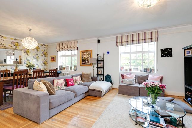 Thumbnail Flat for sale in Ashley Court, Frognal Lane, Hampstead