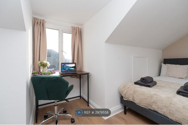 Flat, Clifton Road, Littlehampton photo 4